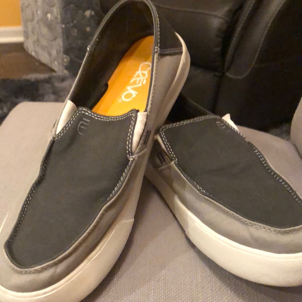 Memory foam like Comfy Shoe